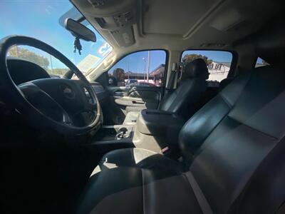 2013 Chevrolet Silverado 2500 LTZ   - Photo 9 - Belleville, IL 62226