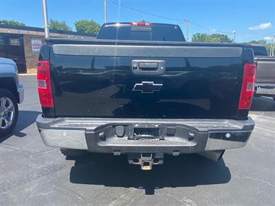 2013 Chevrolet Silverado 2500 LTZ   - Photo 5 - Belleville, IL 62226
