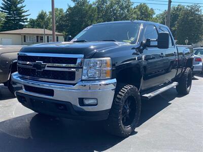 2013 Chevrolet Silverado 2500 LTZ   - Photo 2 - Belleville, IL 62226