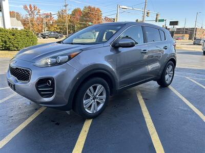 2017 Kia Sportage LX - Photo 3 - Fairview Heights, IL 62208