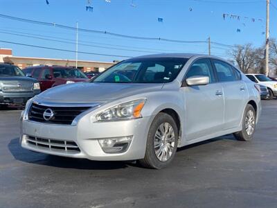 2015 Nissan Altima 2.5   - Photo 1 - Cahokia, IL 62206