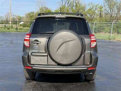 2011 Toyota RAV4   - Photo 7 - Cahokia, IL 62206