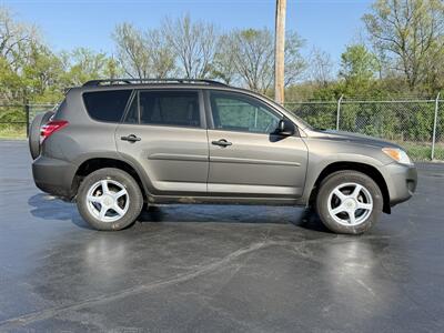 2011 Toyota RAV4   - Photo 5 - Cahokia, IL 62206