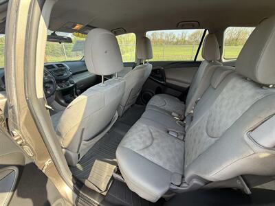 2011 Toyota RAV4   - Photo 10 - Cahokia, IL 62206