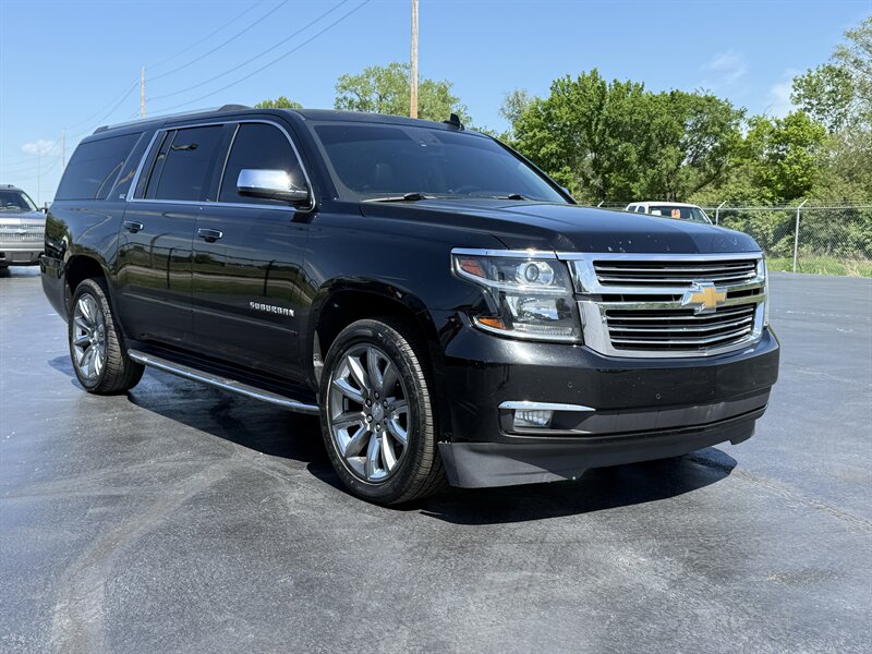 2015 Chevrolet Suburban LTZ   - Photo 1 - Cahokia, IL 62206