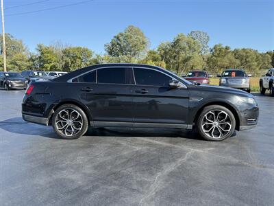 2013 Ford Taurus SHO   - Photo 5 - Cahokia, IL 62206