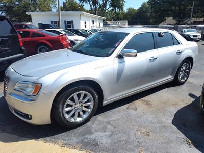 2012 Chrysler 300 Series Limited   - Photo 1 - Freeburg, IL 62243