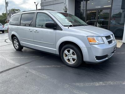 2010 Dodge Grand Caravan SE   - Photo 2 - Fairview Heights, IL 62208