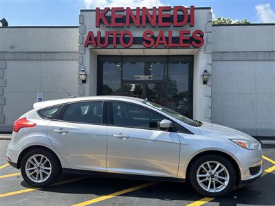 2018 Ford Focus SE   - Photo 1 - Fairview Heights, IL 62208