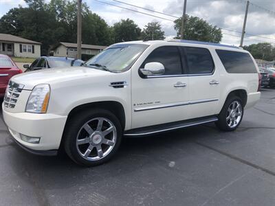 2007 Cadillac Escalade ESV   - Photo 2 - Belleville, IL 62226