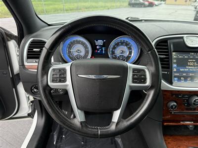 2012 Chrysler 300 Series Limited   - Photo 12 - Cahokia, IL 62206