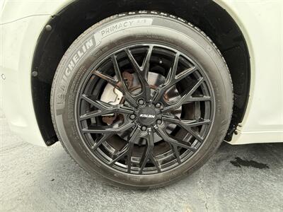 2012 Chrysler 300 Series Limited   - Photo 17 - Cahokia, IL 62206