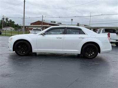 2012 Chrysler 300 Series Limited   - Photo 2 - Cahokia, IL 62206