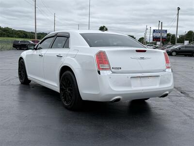 2012 Chrysler 300 Series Limited   - Photo 3 - Cahokia, IL 62206