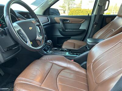 2015 Chevrolet Traverse LTZ   - Photo 7 - Fairview Heights, IL 62208
