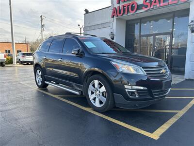 2015 Chevrolet Traverse LTZ   - Photo 2 - Fairview Heights, IL 62208