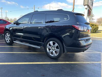 2015 Chevrolet Traverse LTZ   - Photo 5 - Fairview Heights, IL 62208
