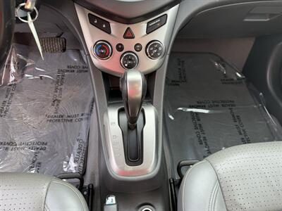 2013 Chevrolet Sonic LTZ Auto   - Photo 14 - Cahokia, IL 62206