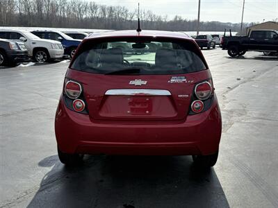 2013 Chevrolet Sonic LTZ Auto   - Photo 7 - Cahokia, IL 62206