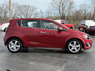 2013 Chevrolet Sonic LTZ Auto   - Photo 4 - Cahokia, IL 62206