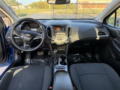2018 Chevrolet Cruze LT Auto   - Photo 10 - Cahokia, IL 62206