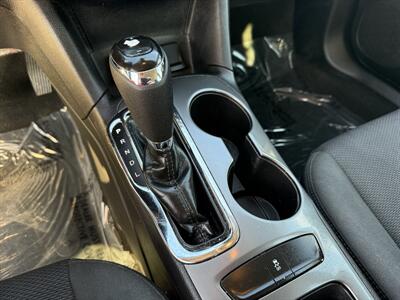 2018 Chevrolet Cruze LT Auto   - Photo 14 - Cahokia, IL 62206