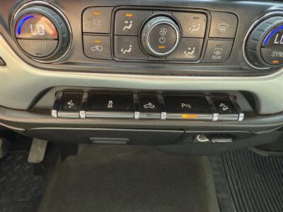 2015 GMC Sierra 1500 SLT   - Photo 20 - Cahokia, IL 62206
