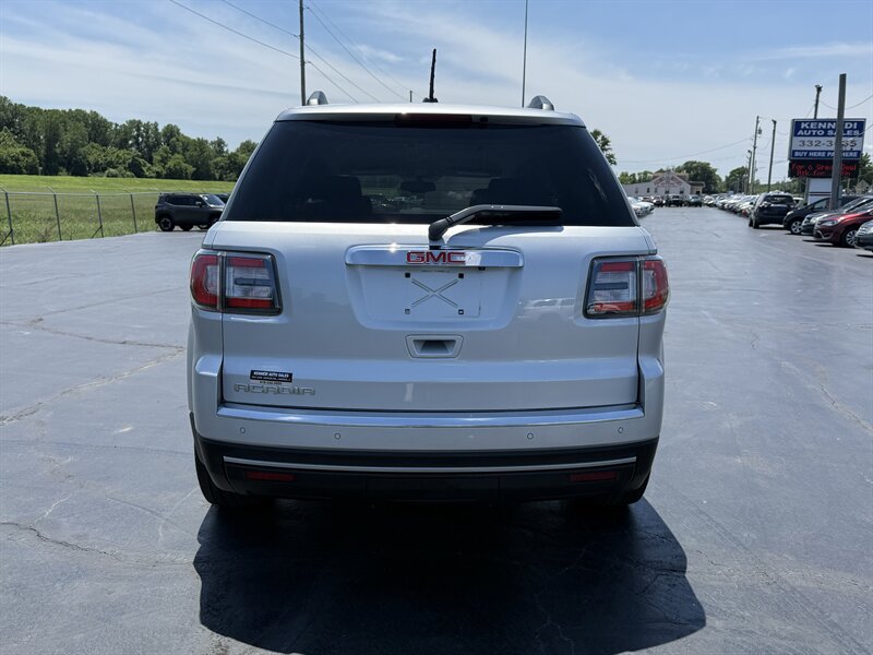2016 GMC Acadia SLT-1 - Photo 6 - Cahokia, IL 62206