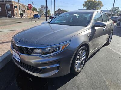 2017 Kia Optima LX Sedan