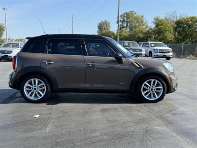 2011 MINI Cooper Countryman S ALL4   - Photo 5 - Cahokia, IL 62206