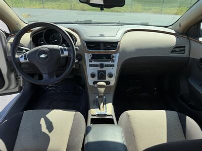 2009 Chevrolet Malibu LT   - Photo 11 - Cahokia, IL 62206