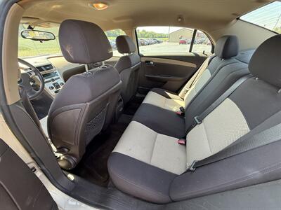 2009 Chevrolet Malibu LT   - Photo 10 - Cahokia, IL 62206