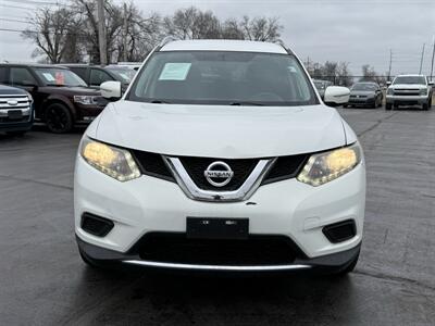 2014 Nissan Rogue S   - Photo 2 - Cahokia, IL 62206