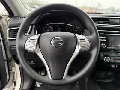 2014 Nissan Rogue S   - Photo 13 - Cahokia, IL 62206