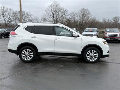 2014 Nissan Rogue S   - Photo 5 - Cahokia, IL 62206