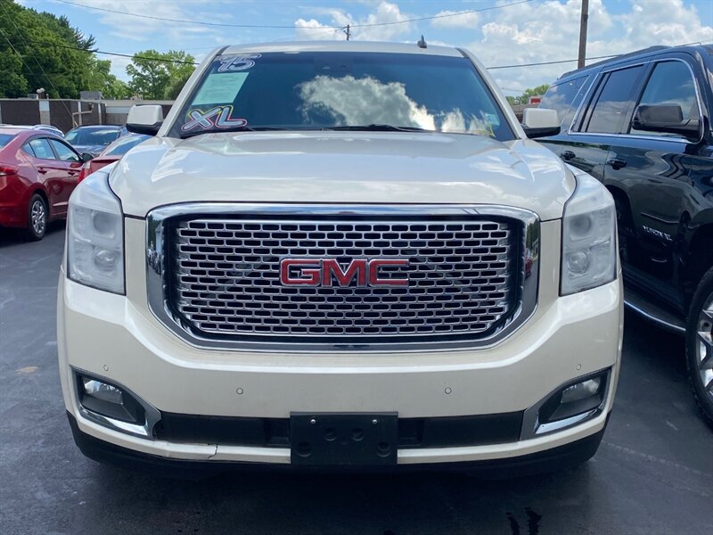 2015 GMC Yukon Denali   - Photo 1 - Belleville, IL 62226