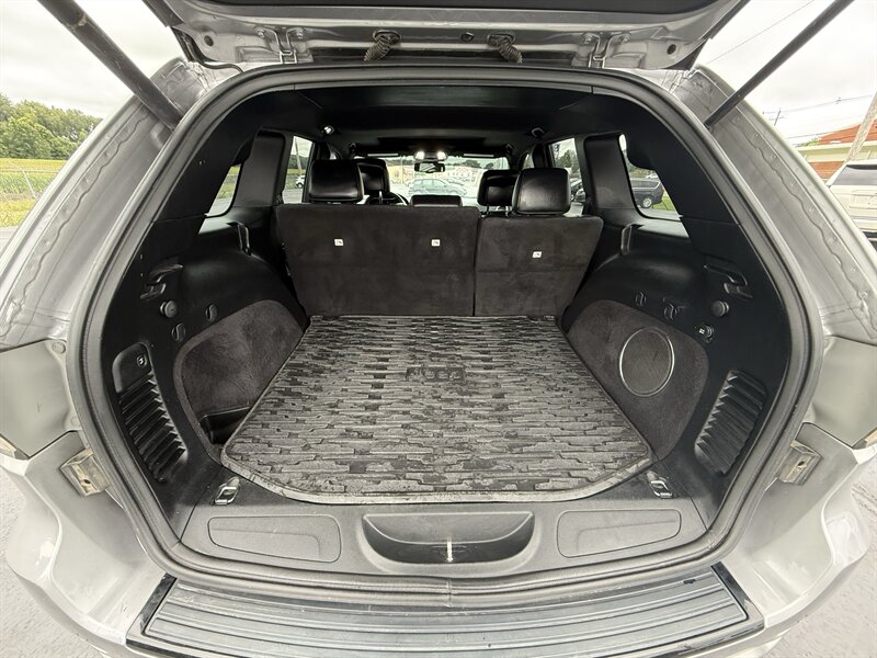 2015 Jeep Grand Cherokee Altitude - Photo 9 - Cahokia, IL 62206