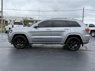 2015 Jeep Grand Cherokee Altitude - Photo 2 - Cahokia, IL 62206