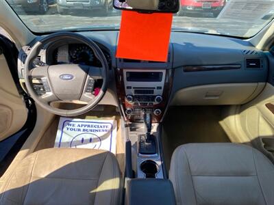 2010 Ford Fusion SEL   - Photo 7 - Cahokia, IL 62206