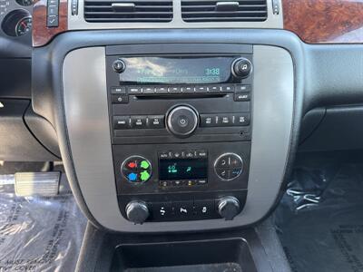 2013 GMC Yukon SLT   - Photo 14 - Cahokia, IL 62206