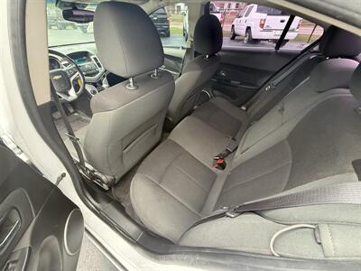 2011 Chevrolet Cruze LT - Photo 10 - Cahokia, IL 62206