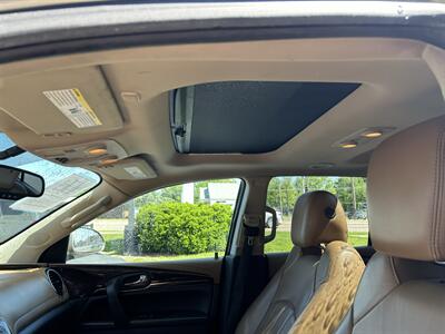2015 Buick Enclave Leather   - Photo 9 - Fairview Heights, IL 62208