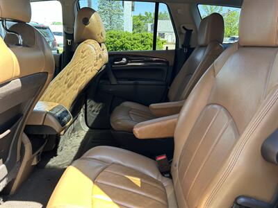 2015 Buick Enclave Leather   - Photo 11 - Fairview Heights, IL 62208