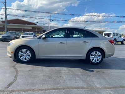 2012 Chevrolet Cruze LS   - Photo 7 - Cahokia, IL 62206