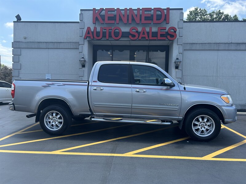 2006 Toyota Tundra SR5 - Photo 1 - Fairview Heights, IL 62208