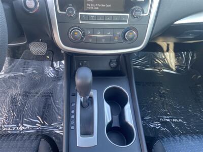 2016 Nissan Altima 2.5   - Photo 14 - Cahokia, IL 62206