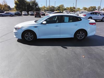 2016 Kia Optima LX Turbo   - Photo 2 - Cahokia, IL 62206