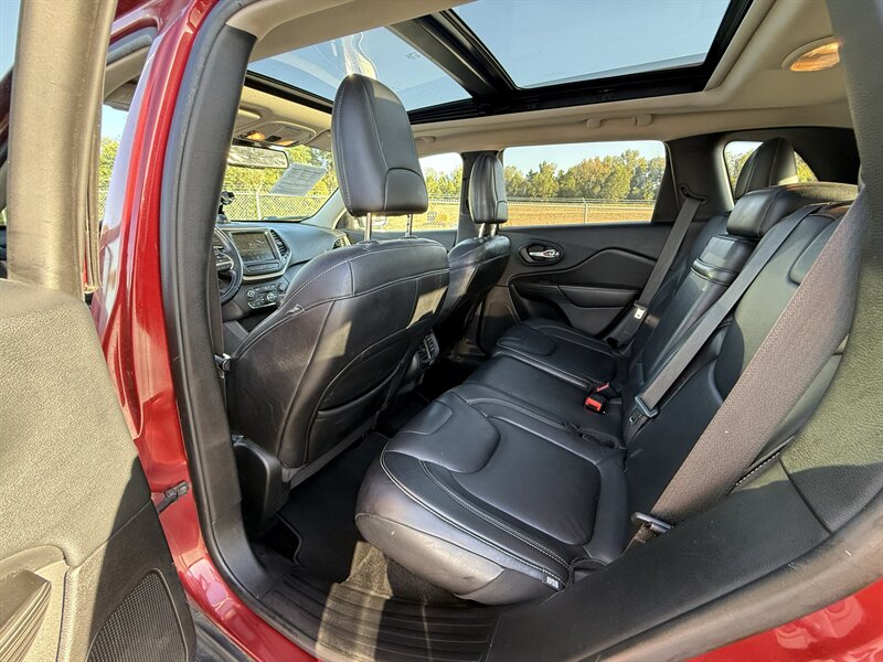2014 Jeep Cherokee Limited - Photo 10 - Cahokia, IL 62206