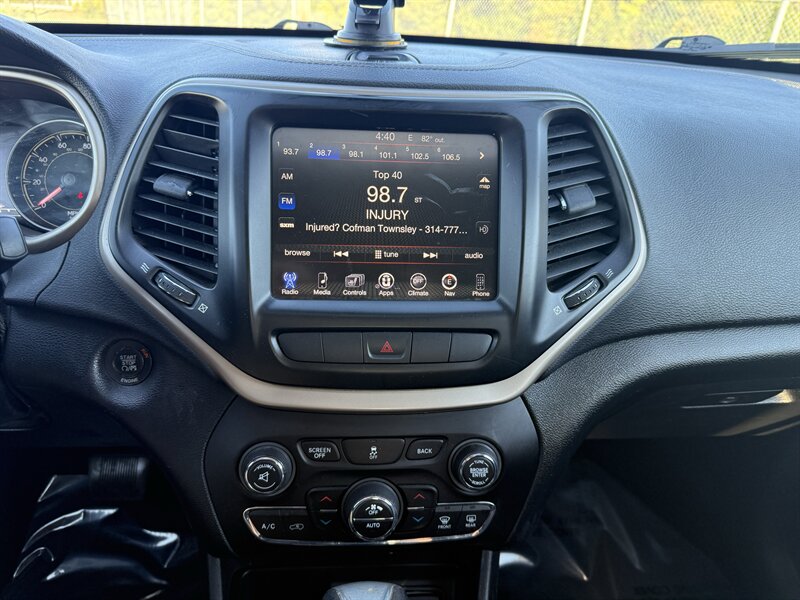2014 Jeep Cherokee Limited - Photo 12 - Cahokia, IL 62206