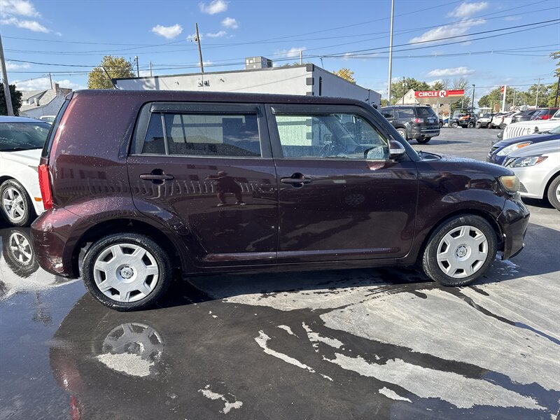 2008 Scion xB - Photo 6 - Millstadt, IL 62260